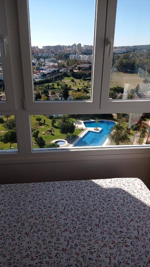 Estudio En La Colina Zona Playamar Torremolinos Buitenkant foto